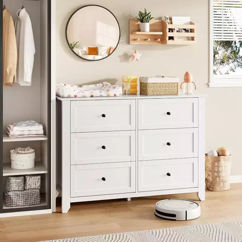Grande commode moderne noire à 6 tiroirs en bois, tiroirs profonds et poignées métalliques pour chambre à coucher, entrée, couloir