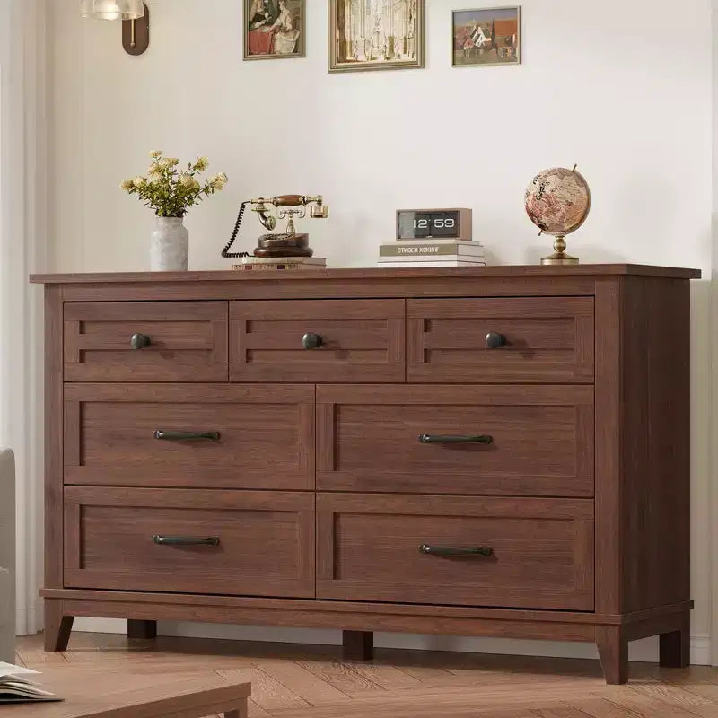 Grande commode en bois à 7 tiroirs pour chambre à coucher - Commode de rangement de 54 po de large - Organisateur de placard autoportant - Ensemble de meubles de chambre à coucher