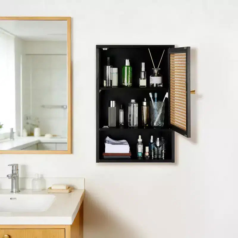 Meuble de salle de bain mural en bambou avec portes en rotin, Armoire à pharmacie de rangement au-dessus des toilettes avec étagère réglable, Économiseur d'espace pour la buanderie