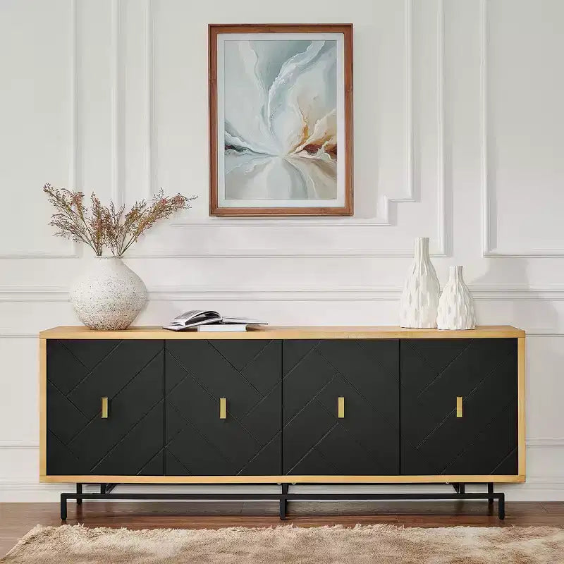 Meuble TV noir moderne de 74 po pour centre de divertissement, grande console média avec 4 passe-câbles, base en métal pour salon