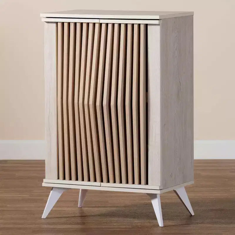 Armoire de rangement à 2 portes Simona Wood : Design Mid-Century, 4 étagères, Pieds inclinés